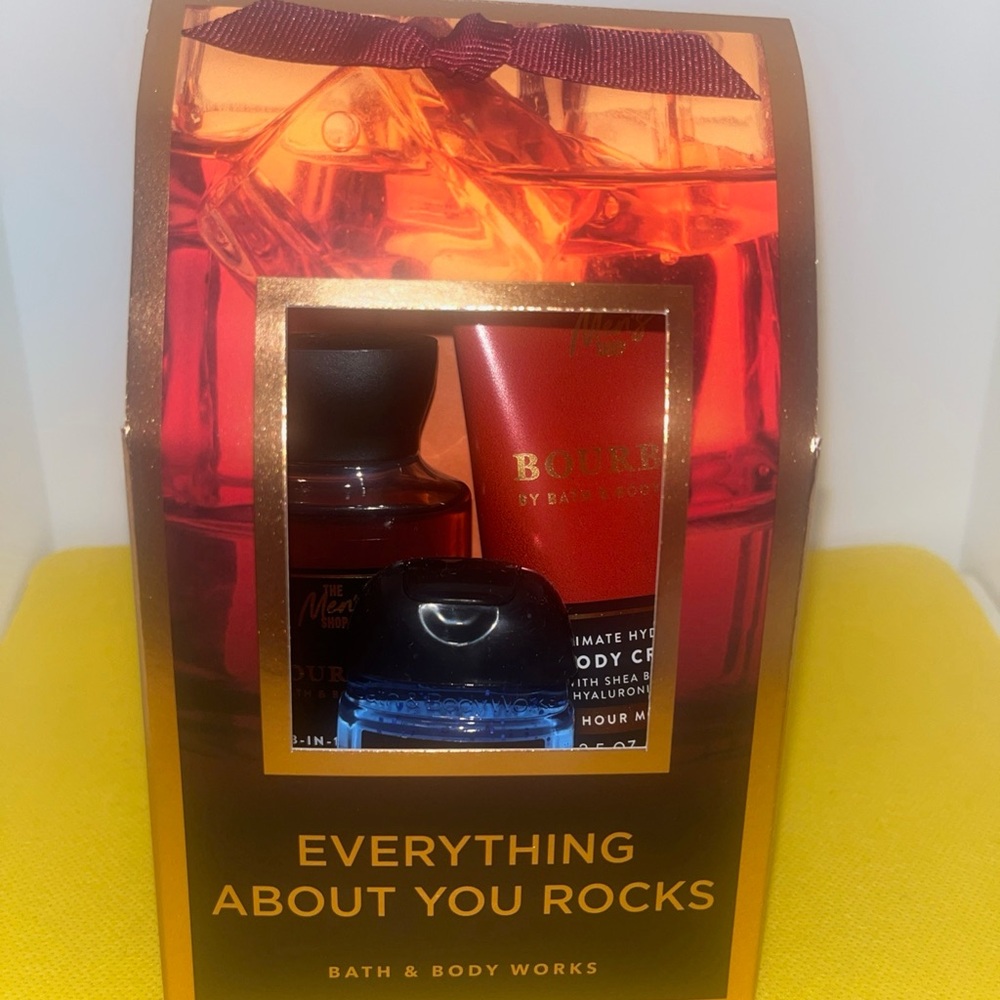 NEW Bath & Body Works Mens "Everything About You Rocks" Gift Set